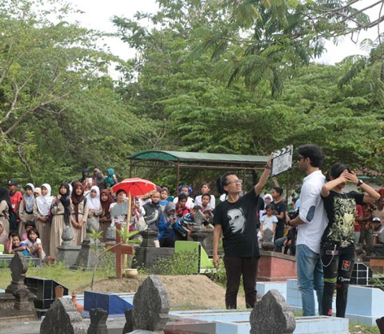 Gegar Budaya Terbungkus Komedi di Turis Romantis